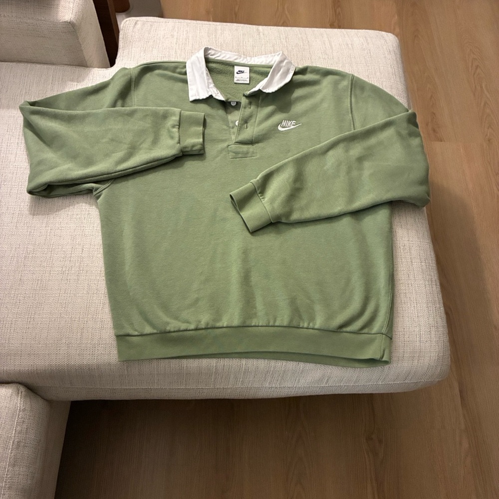 Nike Olive Green Pullover with White Collar